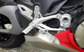DUCATI PANIGALE V4 S 2025