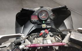 YAMAHA TDM900 2004 RN11
