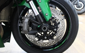 KAWASAKI NINJA H2 SX SE 2018 ZXT02A