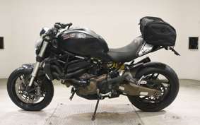 DUCATI MONSTER 821 2015