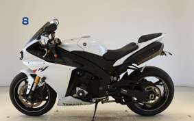 YAMAHA YZF-R1