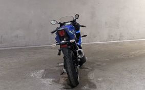 SUZUKI GSX-R125 DL33B