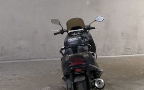 YAMAHA MAJESTY 125 SE27