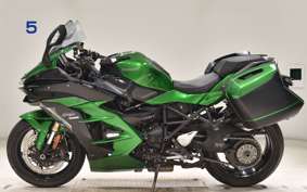KAWASAKI NINJA H2 SX SE 2018 ZXT02A
