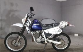 SUZUKI DJEBEL250XC SJ45A