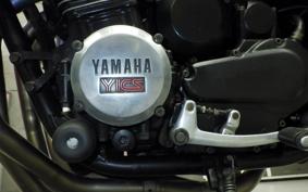 YAMAHA XJ750 E 1985 29R