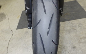 HONDA CB650R E-Clutch 2024 RH17