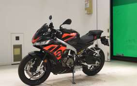 APRILIA トゥオノ660 FACTORY 2024