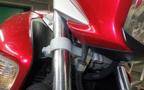 SUZUKI GSR250 2004