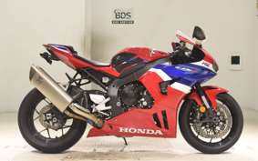 HONDA CBR1000RR R 2026 SC82