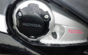 HONDA NM4 VULTUS -01 2016 RC82