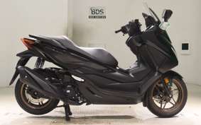 HONDA FORZA 250 MF17