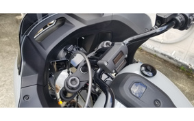 HARLEY FXLRST 2025 YXZ