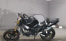 SUZUKI GSX-R1000 2005 BZ121