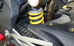 TRIUMPH DAYTONA 675 2009