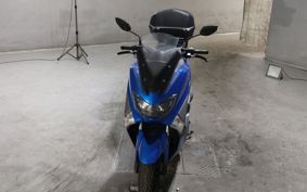 YAMAHA N-MAX 155 SG50J
