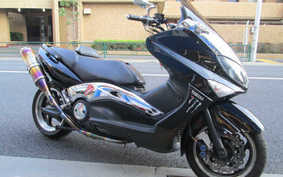 YAMAHA T-MAX 2004 SJ04J