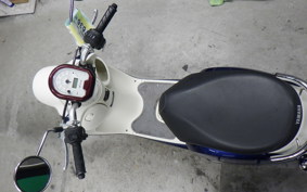 YAMAHA VINO 50 Gen.4 2000 AY02