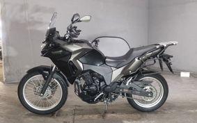 KAWASAKI VERSYS X250 LE250D