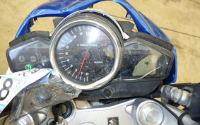 SUZUKI GSR250