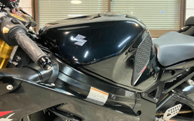 SUZUKI GSX-R1000 2004 BZ121