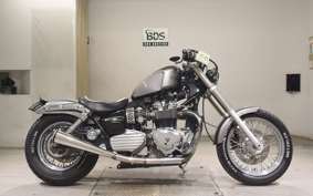 TRIUMPH BONNEVILLE AMERICA 2002