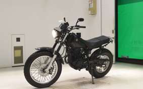 YAMAHA TW225 DG09J