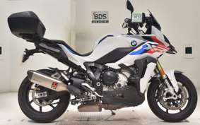 BMW S1000XR 2022