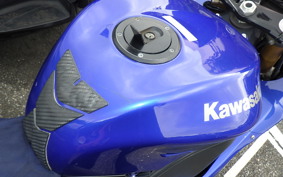 KAWASAKI ZX 10 NINJA R 2004 ZXT00C
