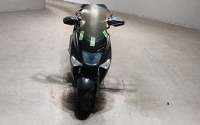 YAMAHA MAJESTY 125 SE27