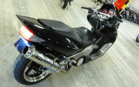 YAMAHA T-MAX 2006 SJ04J