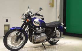 TRIUMPH BONNEVILLE 2004