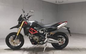 APRILIA DORSODURO 750 2011 SM