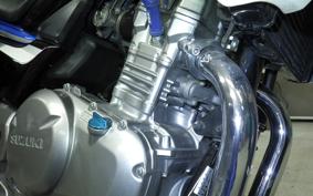 SUZUKI GSR250