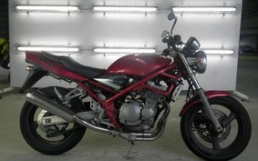 SUZUKI BANDIT 250 GJ77A
