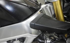 APRILIA TUONO V4R APRC 2014