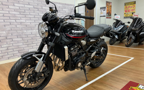 KAWASAKI Z900RS 2023 ZR900K