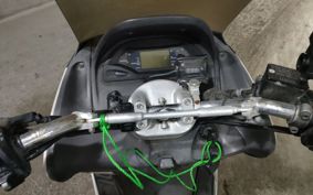 YAMAHA MAJESTY 125 SE27