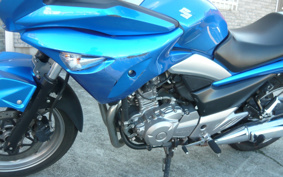 SUZUKI GSR250 J55D0