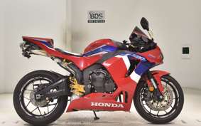 HONDA CBR600RR 2020 PC40
