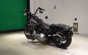 HARLEY FLSTSB 1580 2011