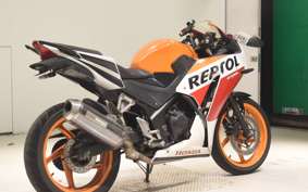 HONDA CBR250R GEN 3 2001 MC41