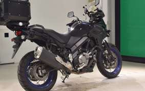 SUZUKI DL650 ( V-Strom 650 ) XTA 2023 C733M