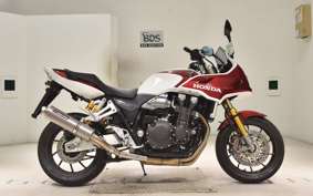 HONDA CB1300SB SUPER BOLDOR SP 2025 SC54