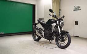 HONDA CB250RA 2016 MC52