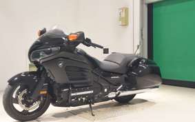 HONDA GL 1800 GOLD WING F6B 2013 SC68