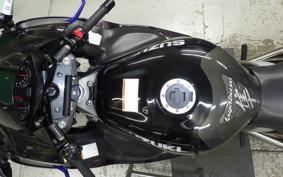 SUZUKI GSX-1300R HAYABUSA 2004