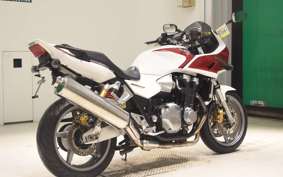 HONDA CB1300SB SUPER BOLDOR A 2013 SC54