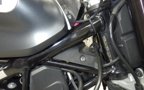 HUSQVARNA SVARTPILEN 401 2021