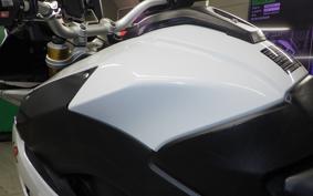BMW S1000XR 2015